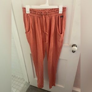 Roxy Cuffed Ankle Sweatpants small